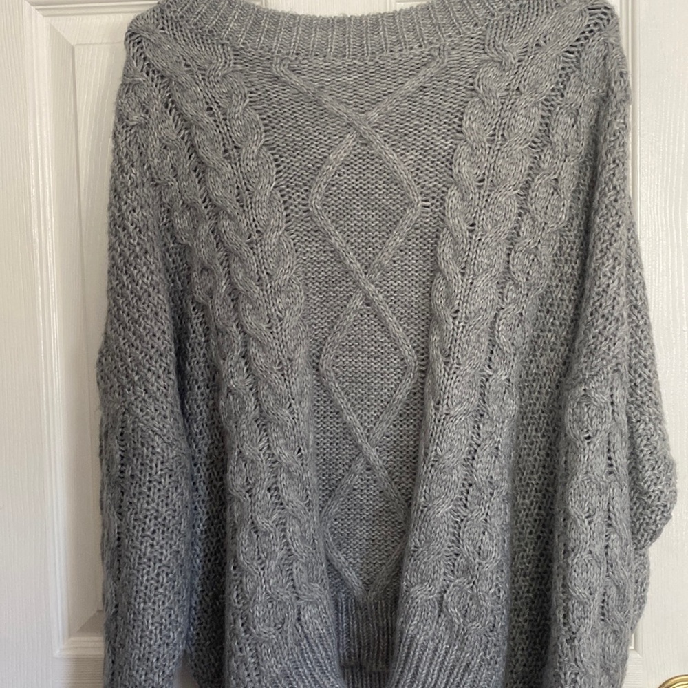 Women’s Knit Sweater